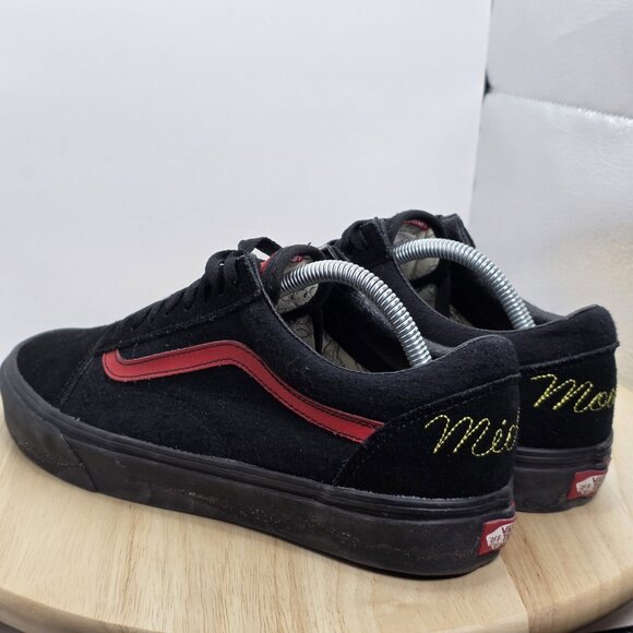 VANS Old Skool x Disney Mickey Mouse Club 2018 Size: men size 9.5 - Picture 7 of 9